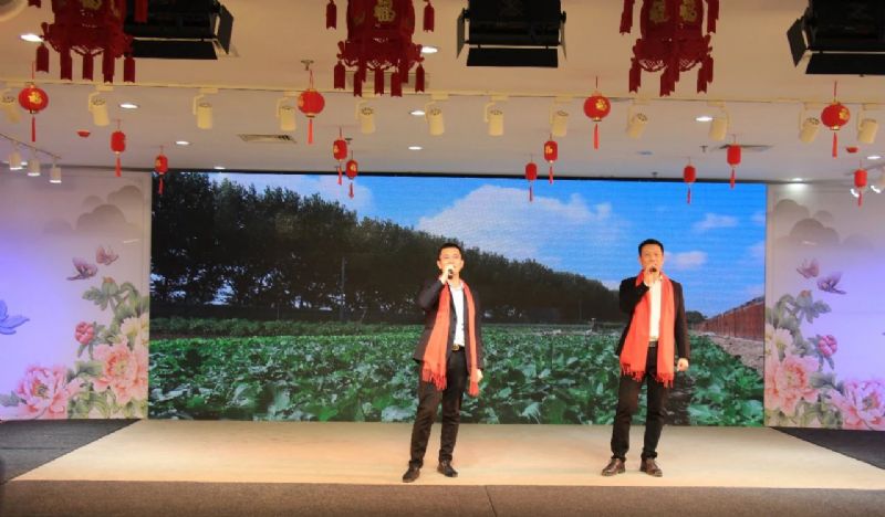 不忘初心 衷愫韶華——龍港集團迎新春文化盛宴震撼來襲！