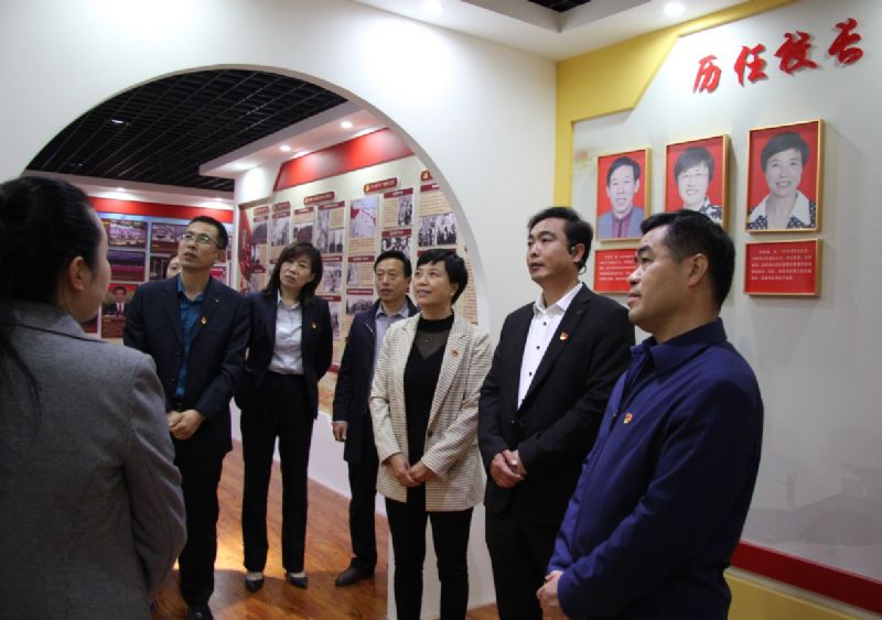 黨建共建互融共促，凝聚力量爭(zhēng)創(chuàng)一流 ——龍港物業(yè)黨支部與育秀學(xué)校黨支部黨建共建共享活動(dòng)圓滿(mǎn)啟動(dòng)