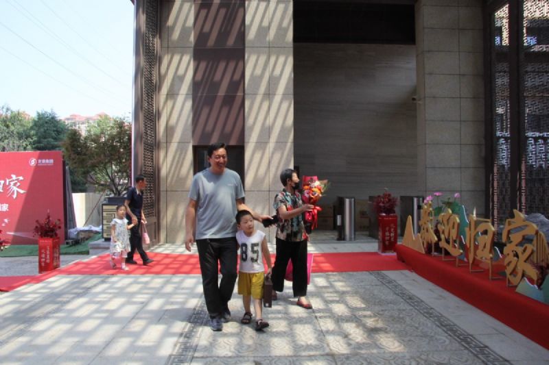 悅見新居，幸福歸家——龍港·育秀園一期洋房圓滿交付！